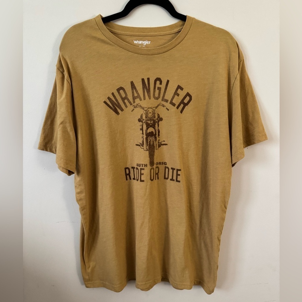 Wrangler Men’s Graphic Ride Or Die T-Shirt Size XL Mustard Yellow